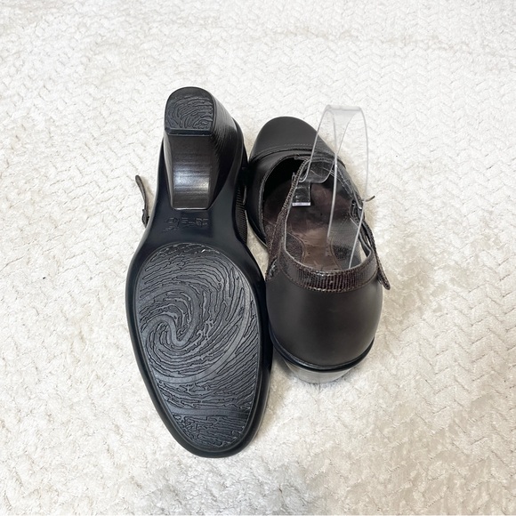 Dansko Women's Roxy Brown Leather Mary Jane‎ Ankle Strap Size 38 - Picture 10 of 10